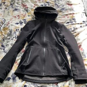 Lululemon Cross Chill Jacket